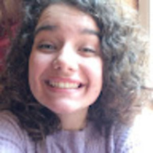 Meet your Posher, Lara